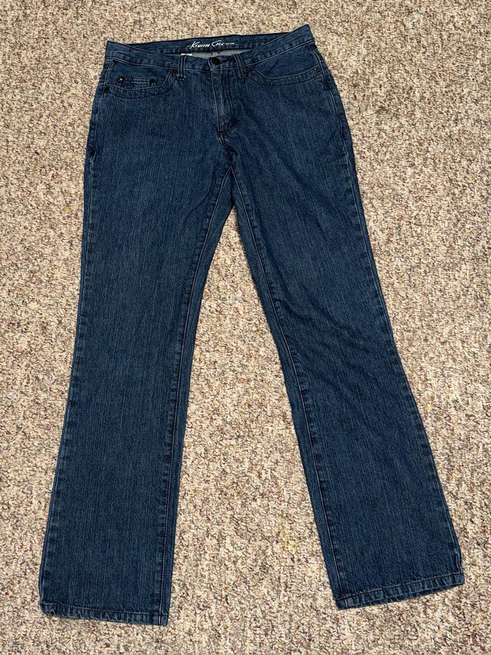 Men's size 30 jeans Kenneth Cole Dark Blue Boot-Cut Jeans Kenni